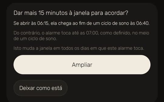 Tela do Wakira com dados de exemplo: “Dar mais 15 minutos à janela para acordar?” Se abrir às 06:15, ela chega ao fim de um ciclo de sono às 06:40; do contrário, o alarme toca até as 07:00, como definido, no meio de um ciclo de sono. Com os botões “Ampliar” e “Deixar como está”.